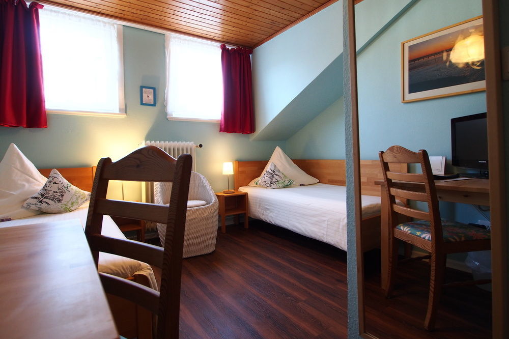 Gasthaus Hotel BRE Esterno foto