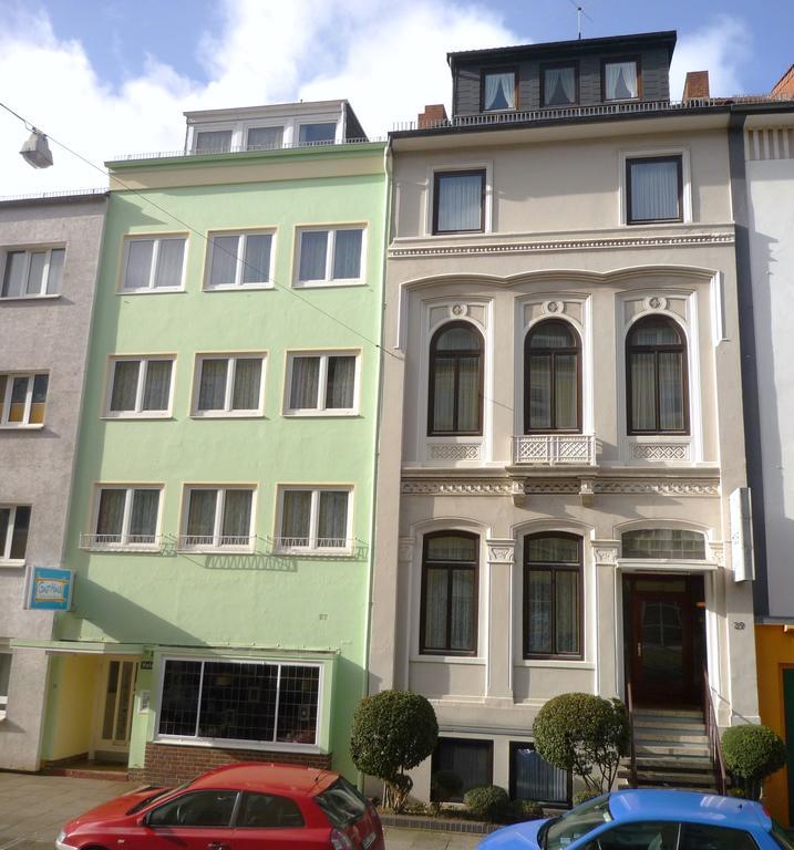Gasthaus Hotel BRE Esterno foto